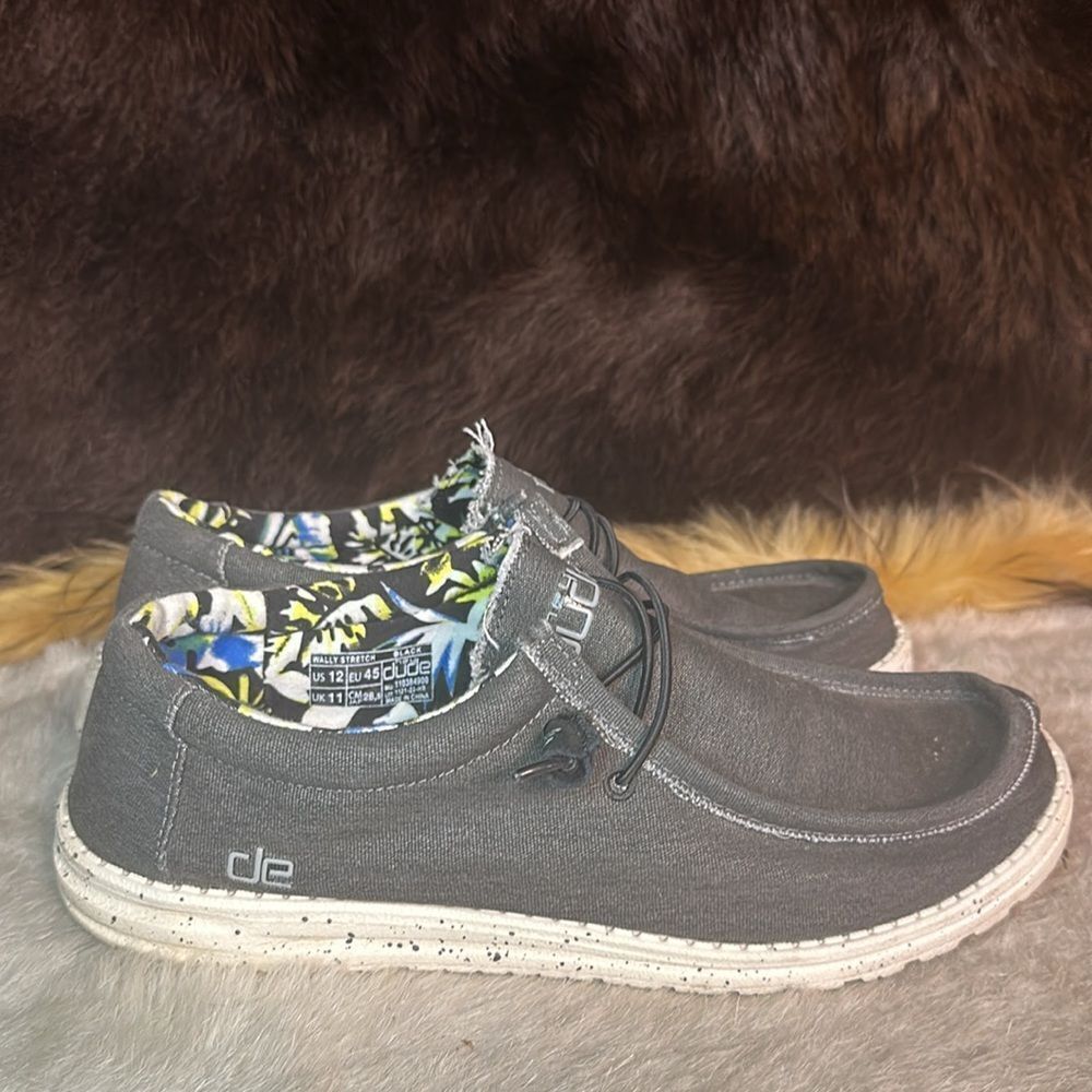 Hey Dude shoes 12 (3450) - Picture 2 of 7
